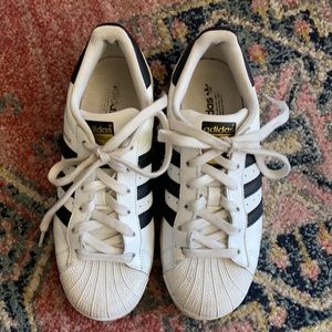Adidas Superstar Women’s Size 6 Sneakers